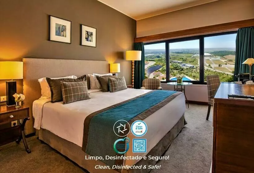 Quarto Premium, Verdi Santarém