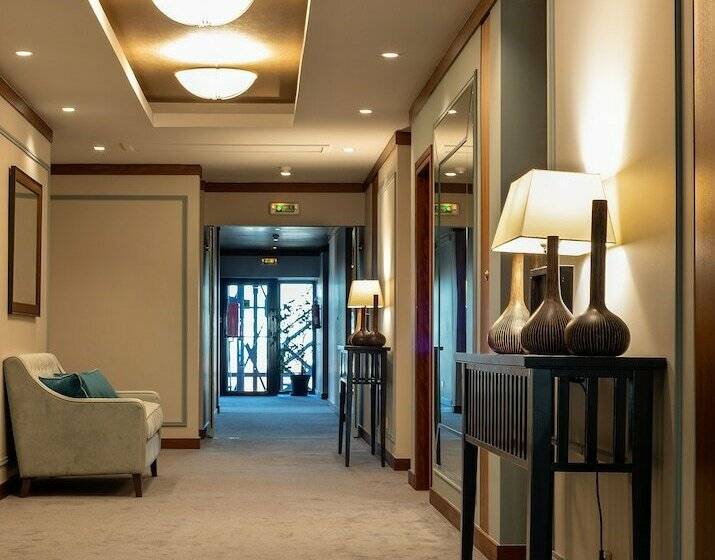 غرفة بريميوم, Santarem