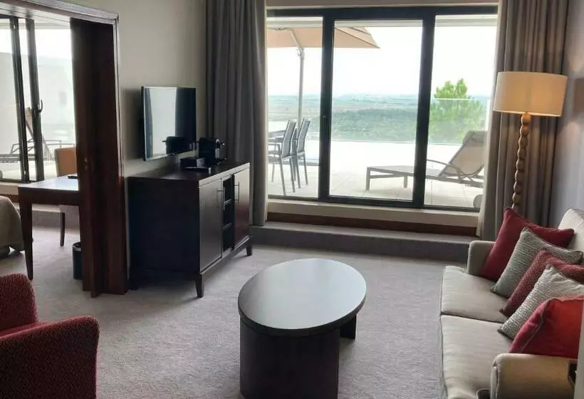 Suite Executiva, Verdi Santarém