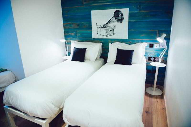 חדר סטנדרט, Stay Central