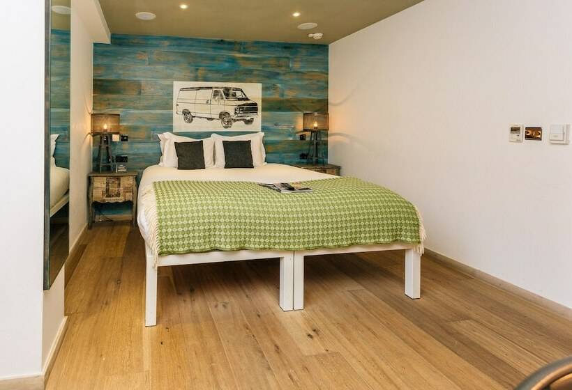 חדר סטנדרט, Stay Central