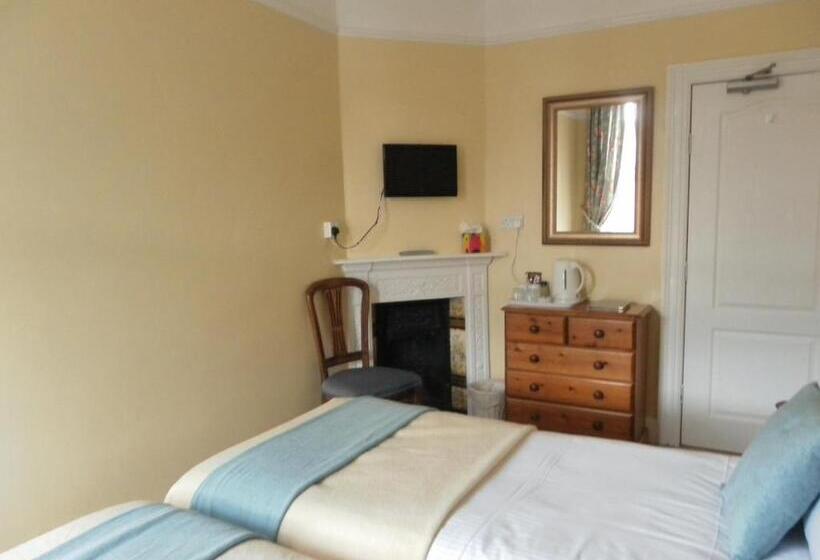 Standard room with outdoor bath, The Aidan Guest House