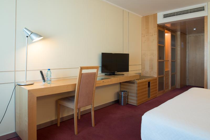 اتاق استاندارد, Vip Executive Entrecampos Hotel & Conference