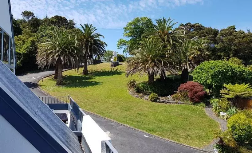 オーシャンビューの２ベッドルームデラックスアパート, Aloha Seaview Resort Motel