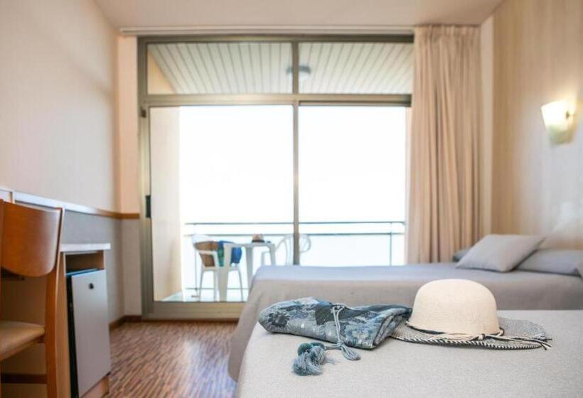 غرفة قياسية رباعية, Rvhotels Ametlla Mar