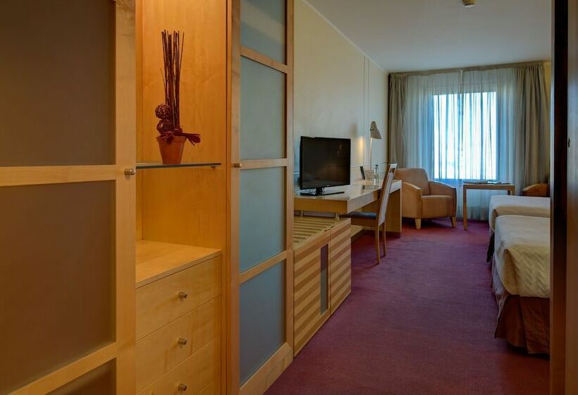 اتاق استاندارد, Vip Executive Entrecampos Hotel & Conference