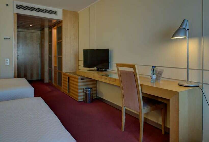 اتاق استاندارد, Vip Executive Entrecampos Hotel & Conference