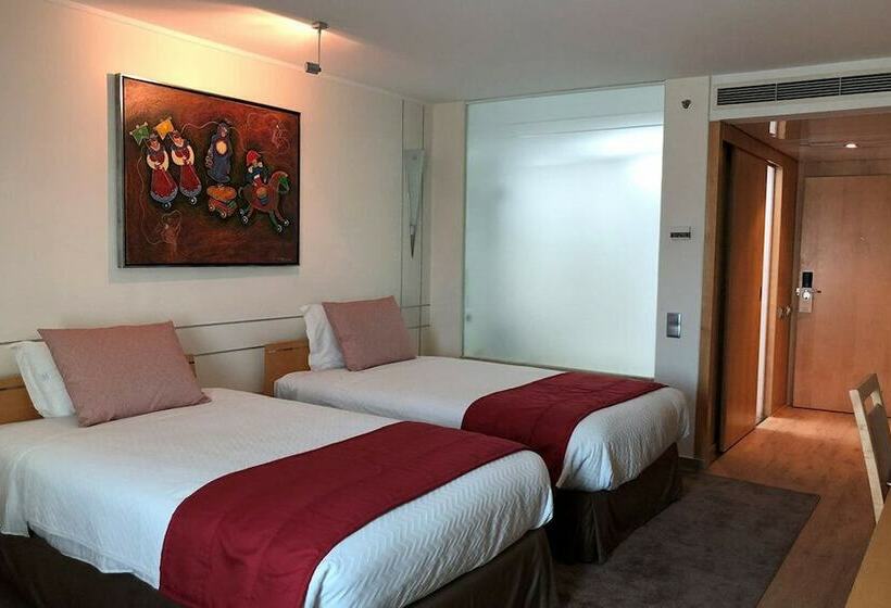 اتاق استاندارد, Vip Executive Entrecampos Hotel & Conference