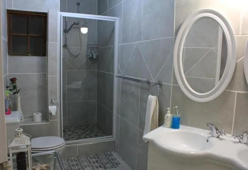 Standard-huone, The Sabie Town House Guest Lodge