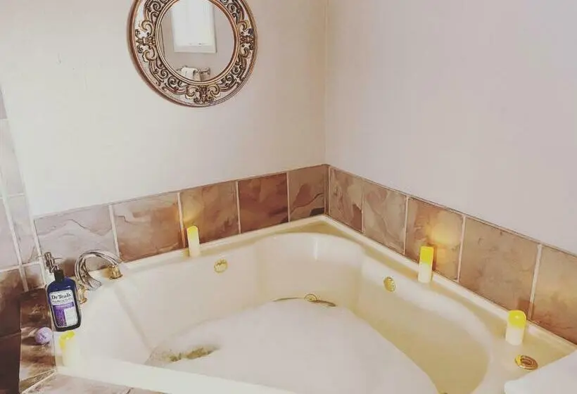 スタンダードスタジオ, Quiet Mind Mountain Lodge, Retreat & Spa