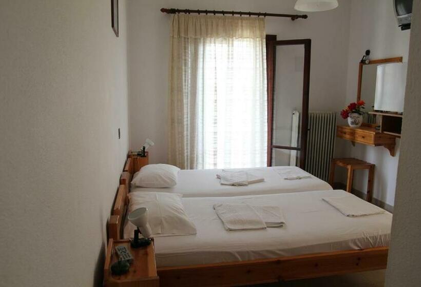 חדר סטנדרט, Aris