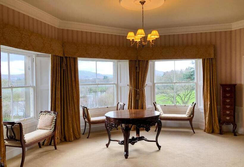 Habitació Familiar Deluxe, Netley Hall