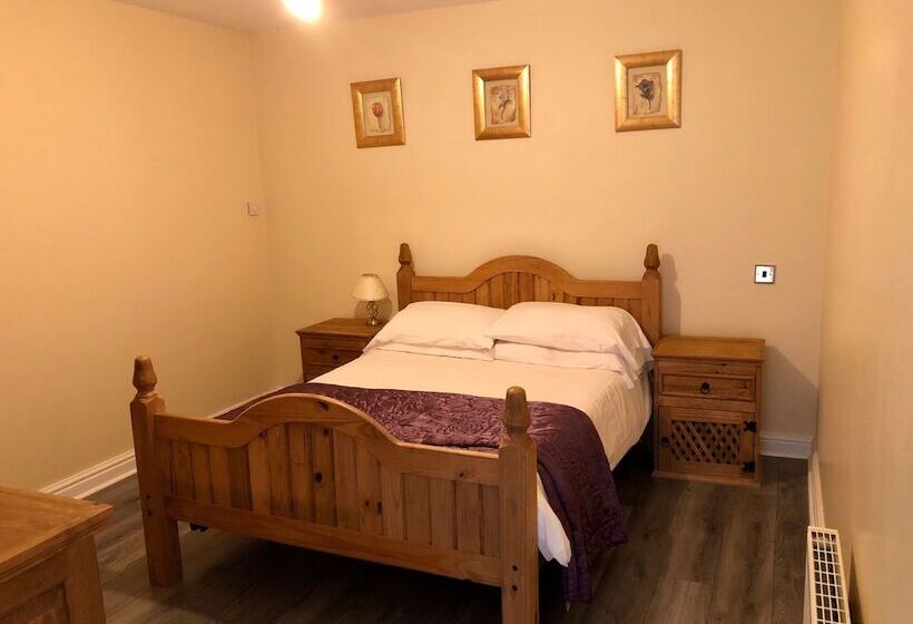 Casa 2 Dormitoris, Netley Hall