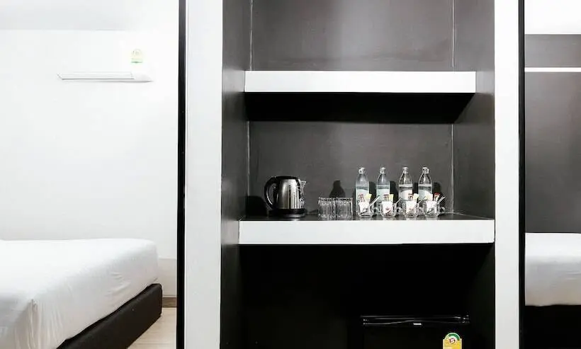 , Prime Town   Posh & Port Hotel Phuket