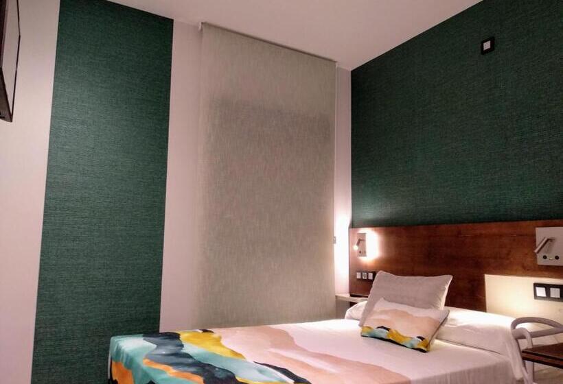 חדר סטנדרט יחיד, Hostal Canton Plaza