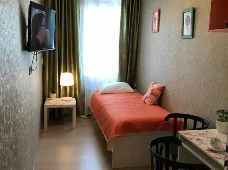 Chambre Standard Individuelle, Crocus Star
