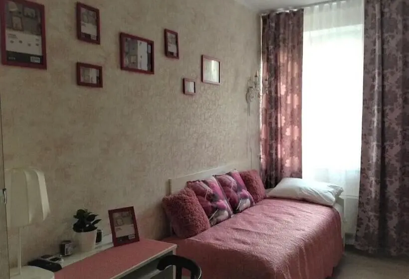 Chambre Standard Individuelle, Crocus Star