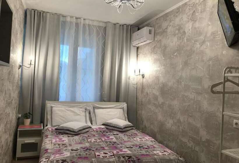 اتاق استاندارد, Crocus Star