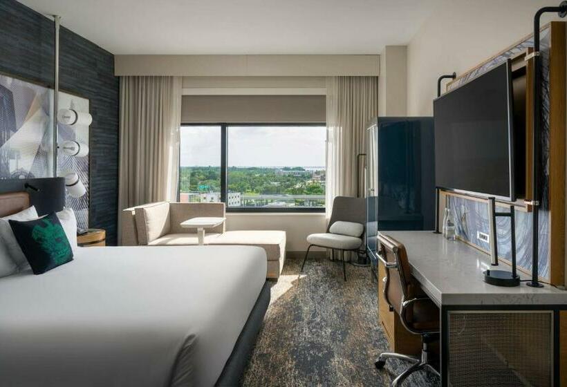 غرفة قياسية سرير كينج, Luminary Hotel & Co., Autograph Collection