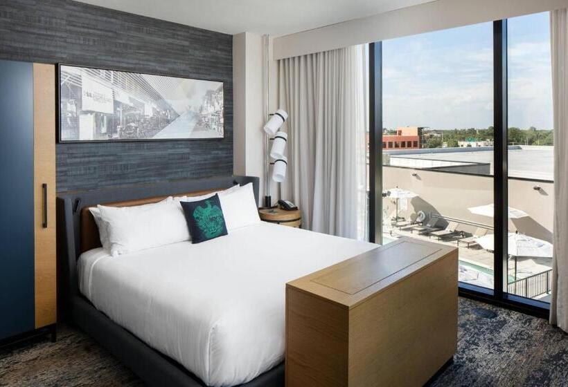 جناح سرير كينج, Luminary Hotel & Co., Autograph Collection