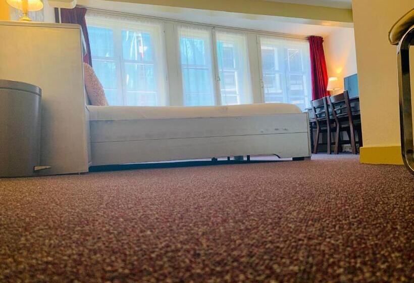اتاق استاندارد, Amsterdam Central Guest House