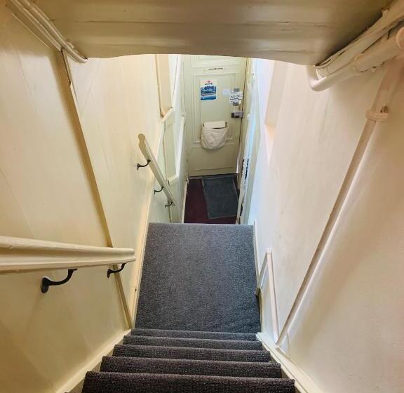 اتاق اکونومی, Amsterdam Central Guest House