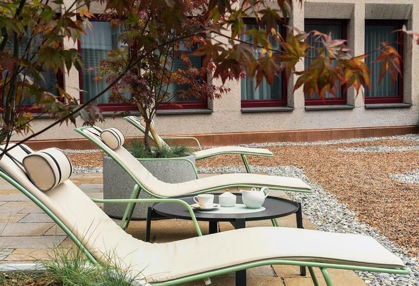 اتاق استاندارد یک نفره, Sorell Hotel St. Peter