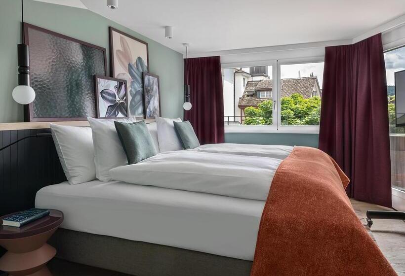 سوئیت با بالکن, Sorell Hotel St. Peter