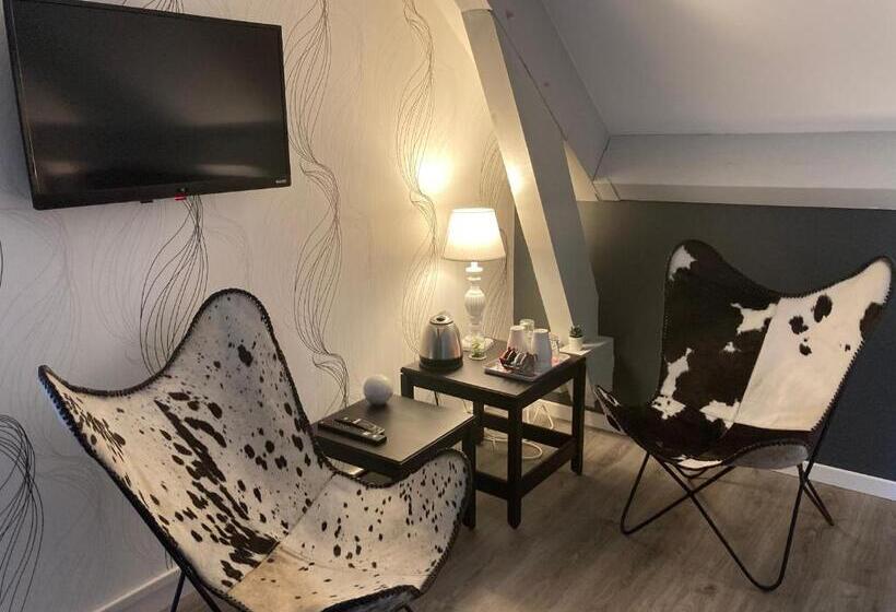 חדר משפחתי נוף לגינה, Clos De Belle Roche