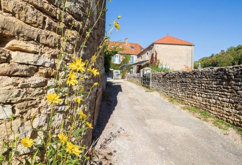 חדר משפחתי נוף לגינה, Clos De Belle Roche