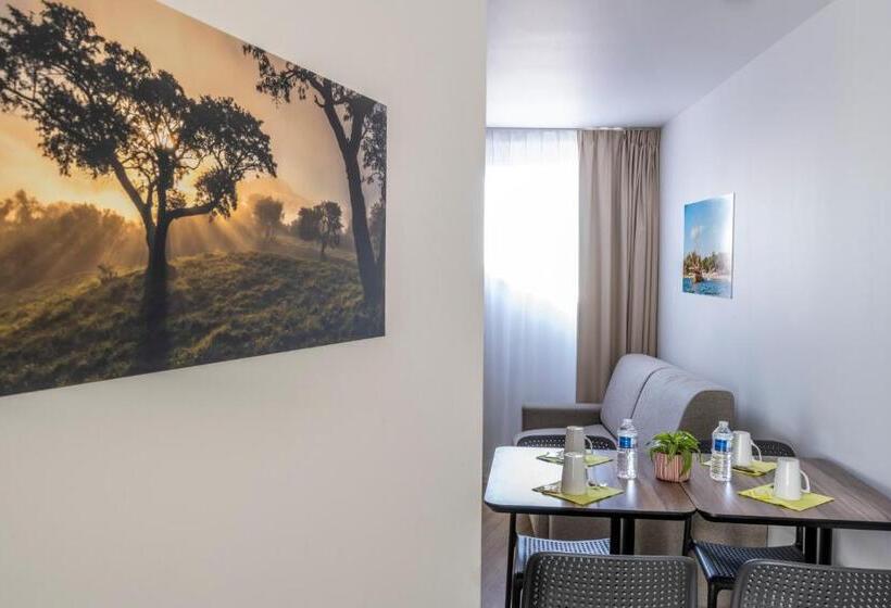 2-Bedroom Classic Apartment, Athome Residence Et Spa