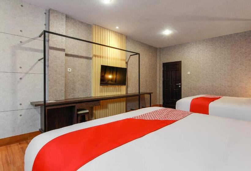 Suite Familiar, Capital O 3476 Millenium Inn