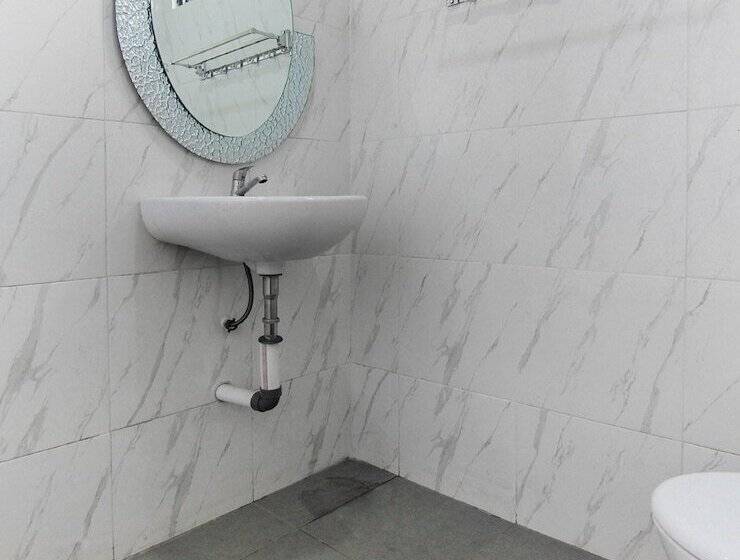 Suite Familiar, Capital O 3476 Millenium Inn