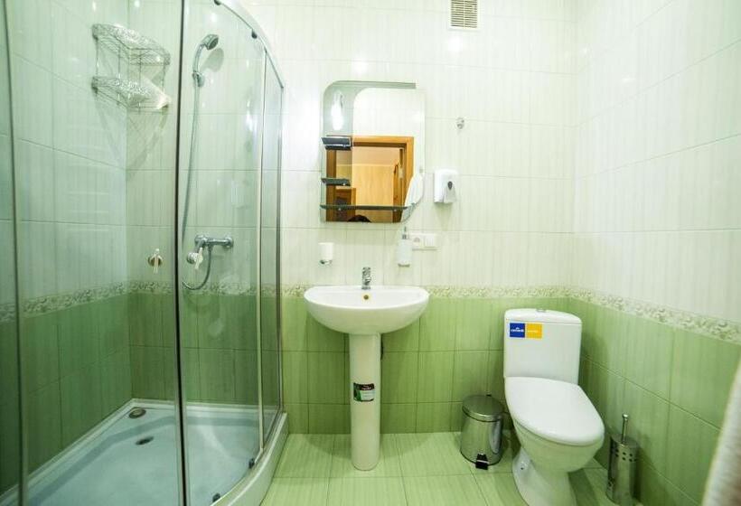 تختخواب در اتاق مشترک, Hollywood