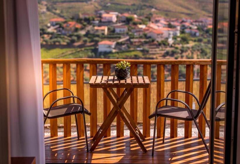 Люкс Вид на Бассейн, Quinta Da Portela Douro