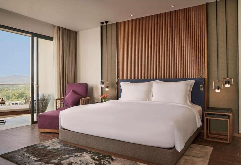 سوییت با چشمانداز دریا, Mövenpick Resort Waverly Phu Quoc