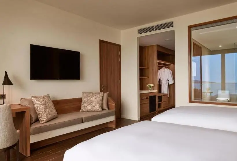 Superior Room Sea View with Balcony
