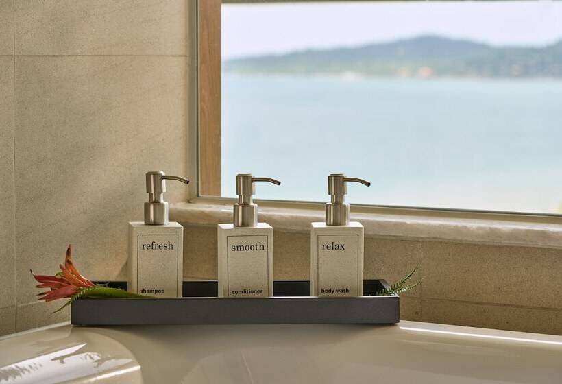 سوییت با چشمانداز دریا, Mövenpick Resort Waverly Phu Quoc