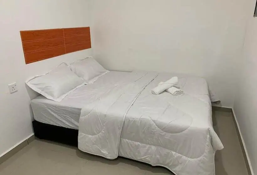 اتاق استاندارد سه نفره, Orange Villa