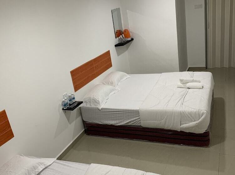 패밀리 룸, Orange Villa