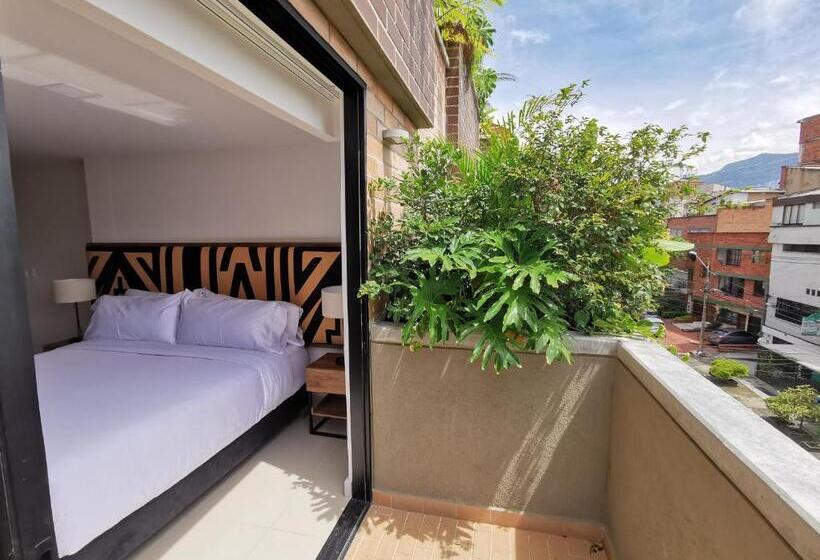 バルコニー付スイート, Origen Local Suites