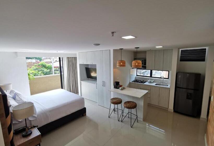 バルコニー付スイート, Origen Local Suites