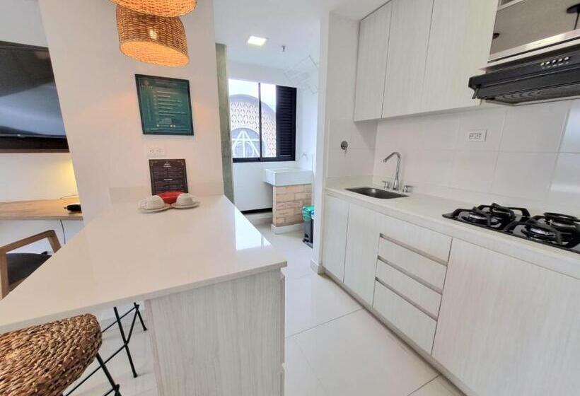 キングサイズベッドのデラックススイート, Origen Local Suites