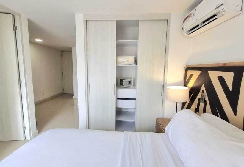 スタンダードスタジオ, Origen Local Suites