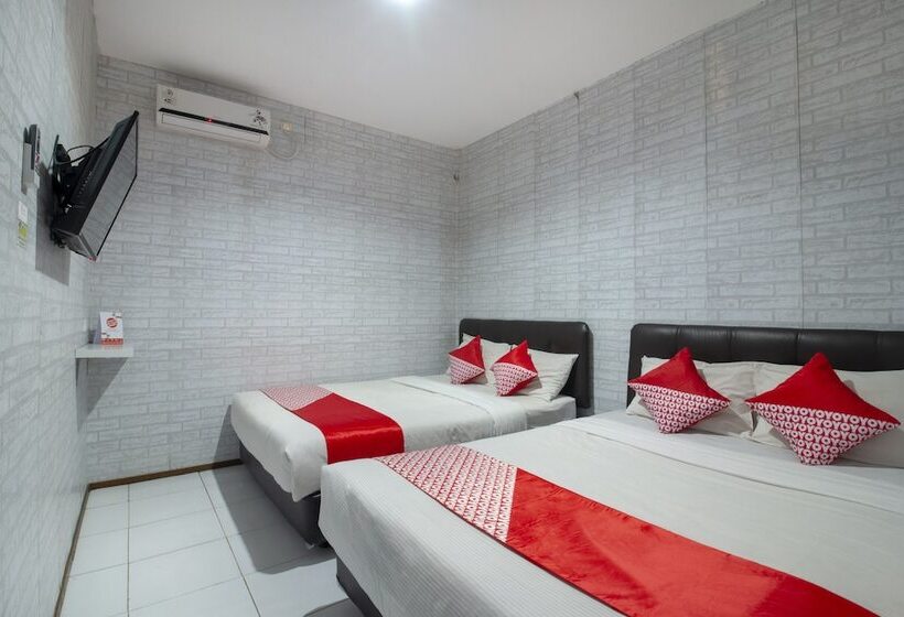 Familjerum, Oyo 3283 Bwalk