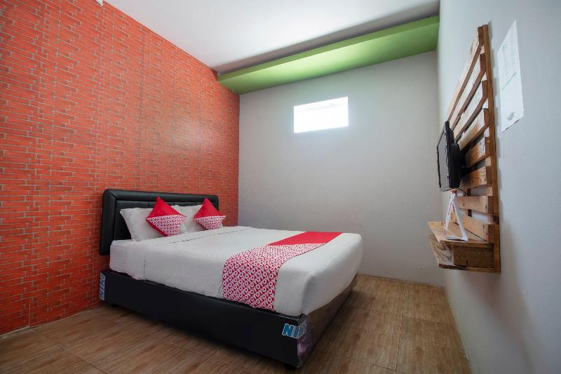 Standardrum, Oyo 3283 Bwalk