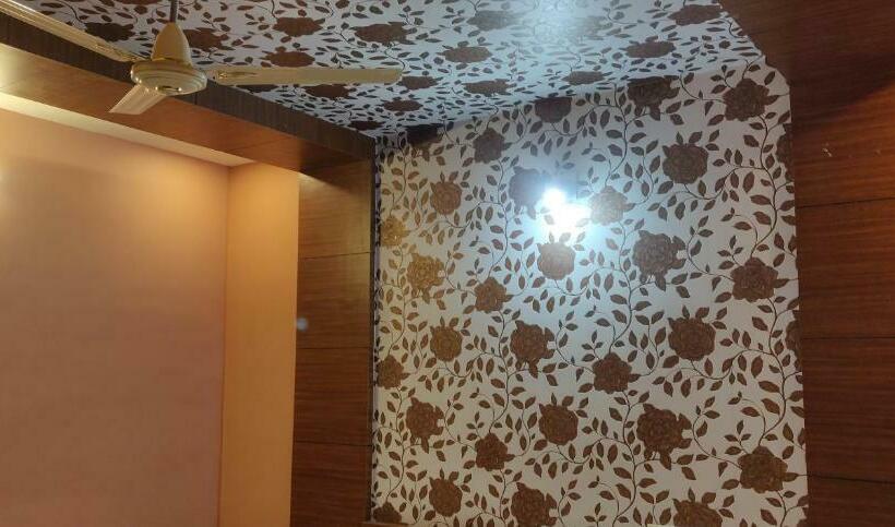 스탠다드 룸, Gateway Airport