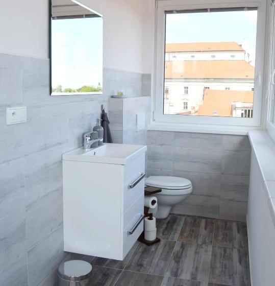 침실 1개 아파트, Dům U Lázní