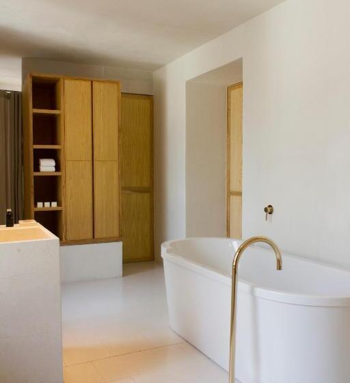 مجموعه ویستا شهر, Círculo Mexicano, A Member Of Design Hotels