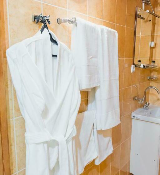 اتاق استاندارد, кұрмет